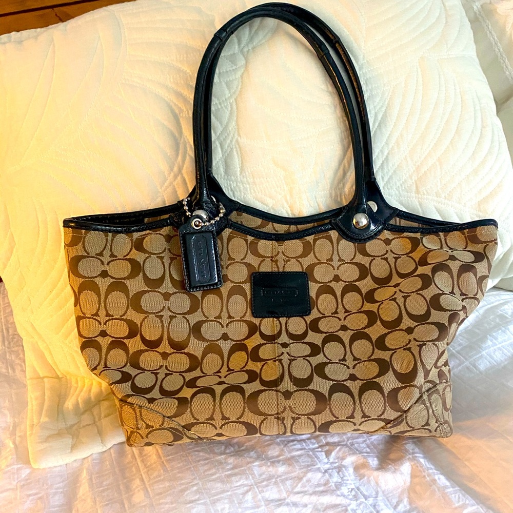 Coach bag. Hardly used